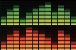 超聲波清洗機(jī)的頻率與功率對(duì)清洗效果的影響